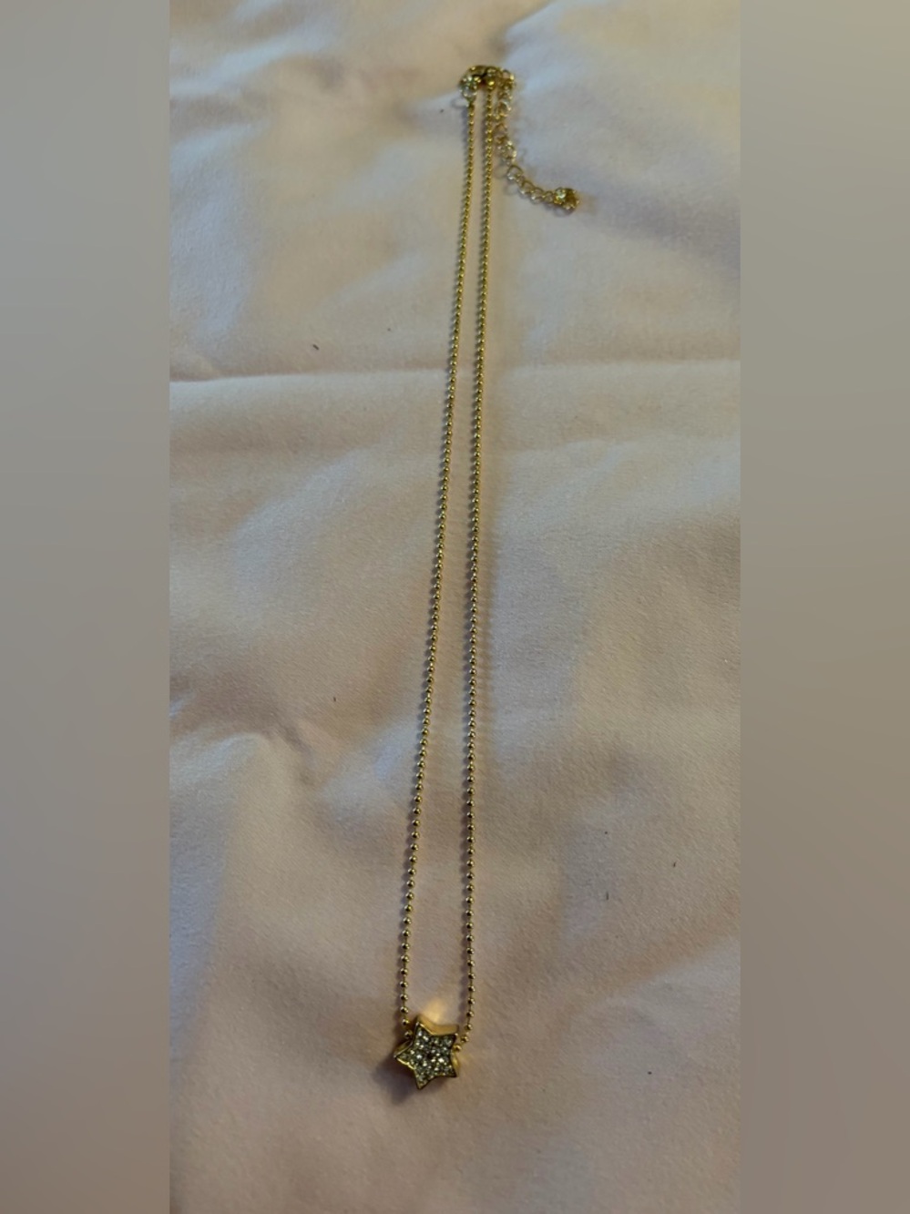 Gold Crystal Star Gold Chain Necklace NWOT 18” - Picture 2 of 4